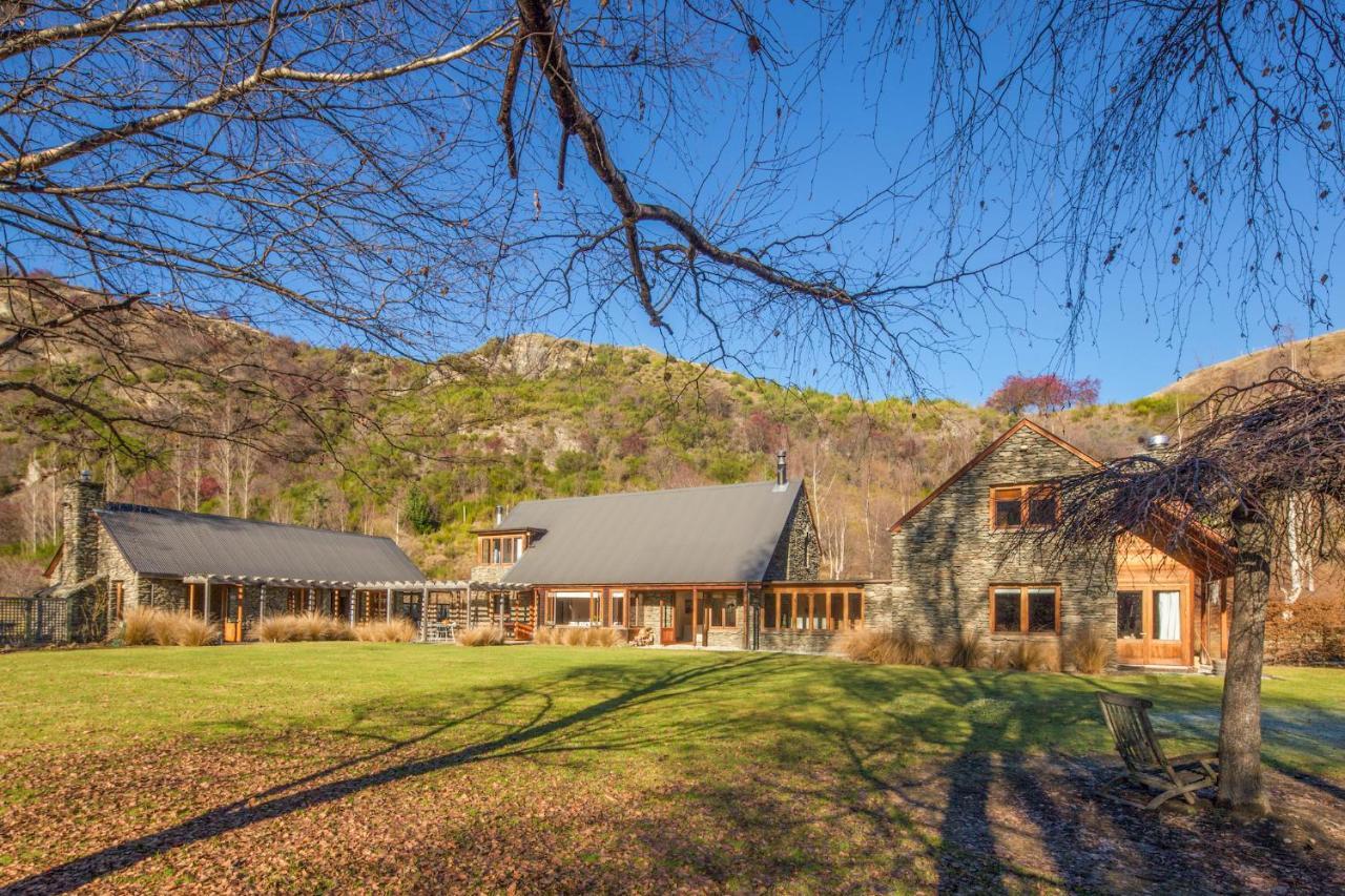 Wharenui Holiday Home By Majordomo 애로우타운 객실 사진