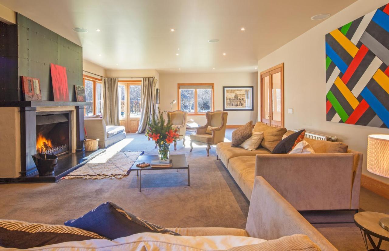 Wharenui Holiday Home By Majordomo 애로우타운 객실 사진